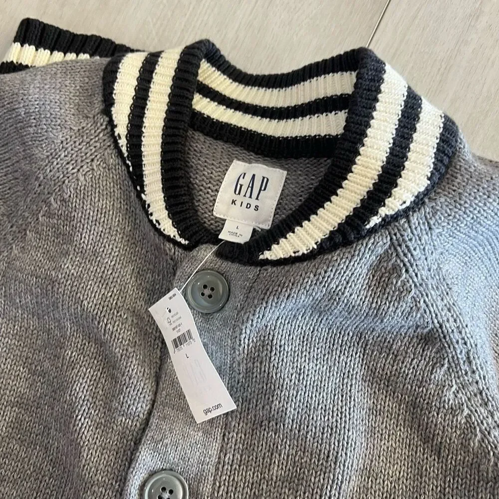 GAP boys sweater