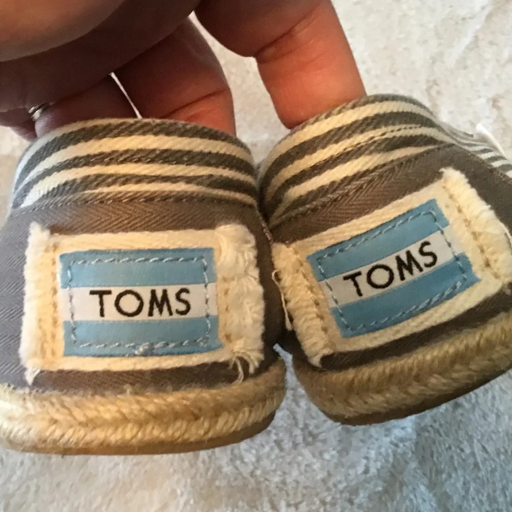 Toms espadrilles classic