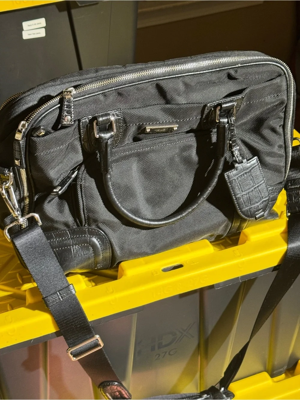 Tumi sleek laptop