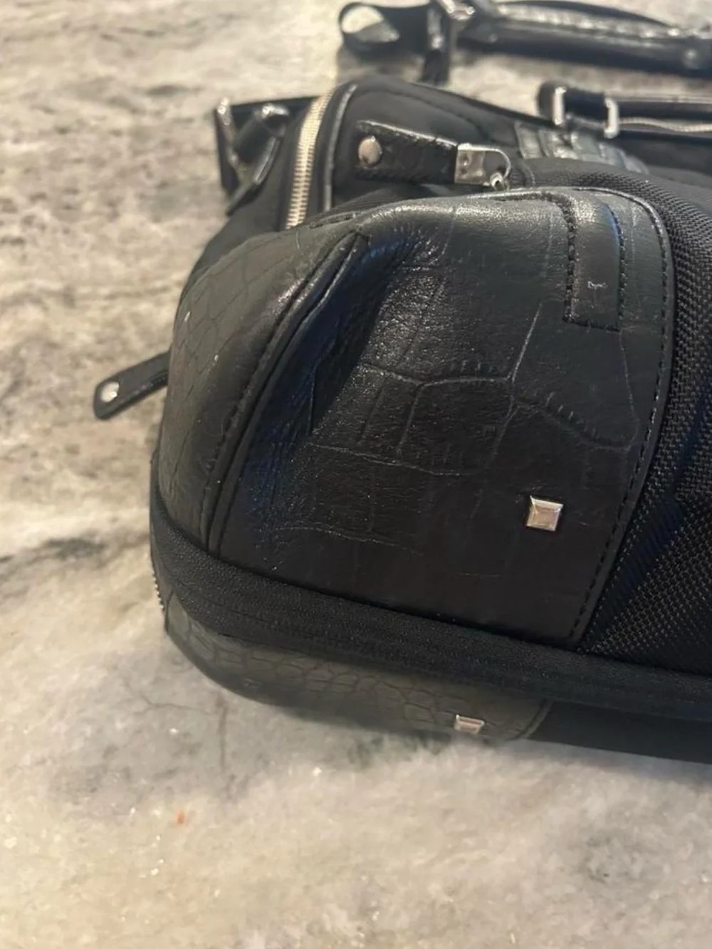 Tumi sleek laptop