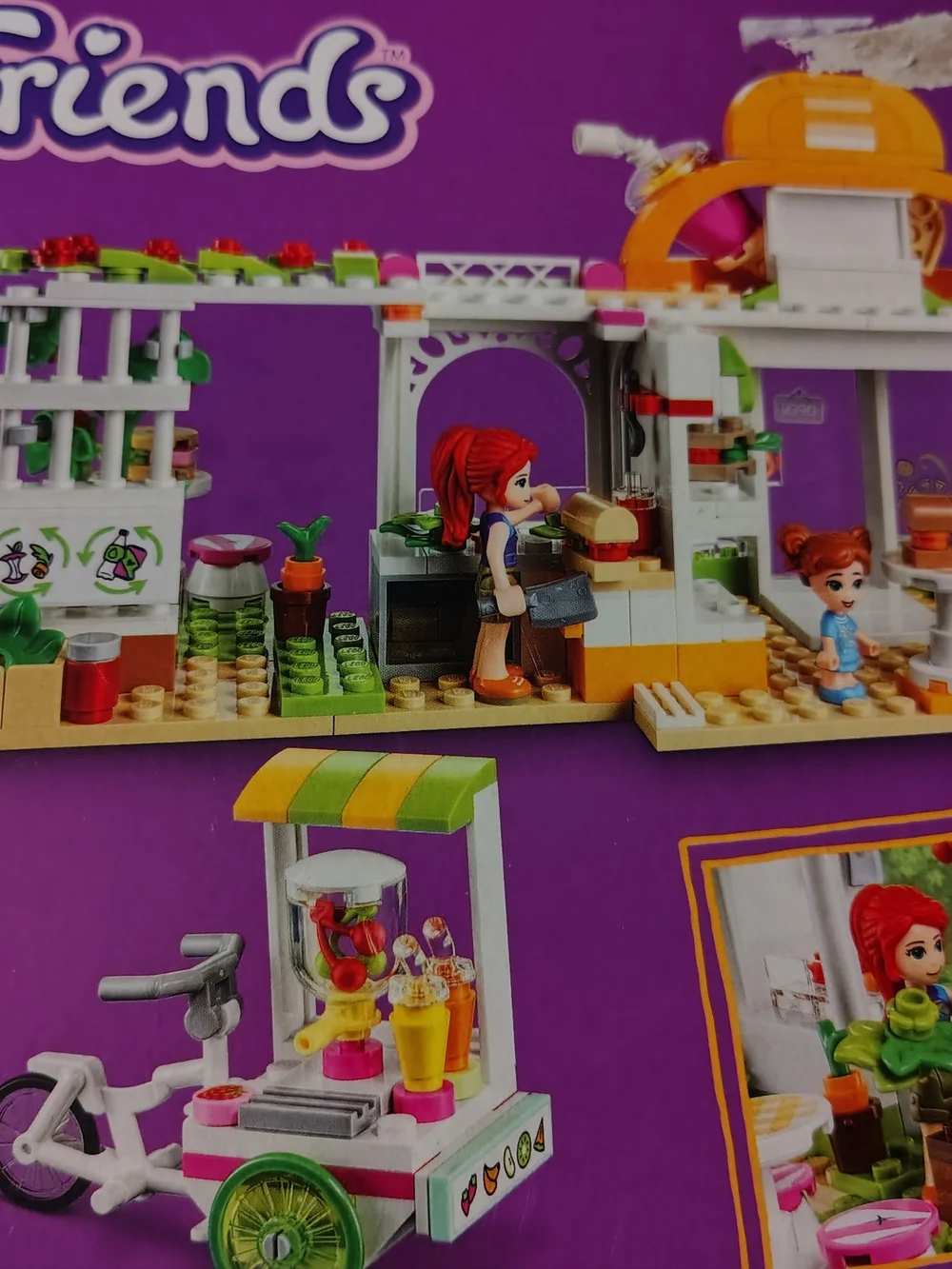 FRIENDS colorful café
