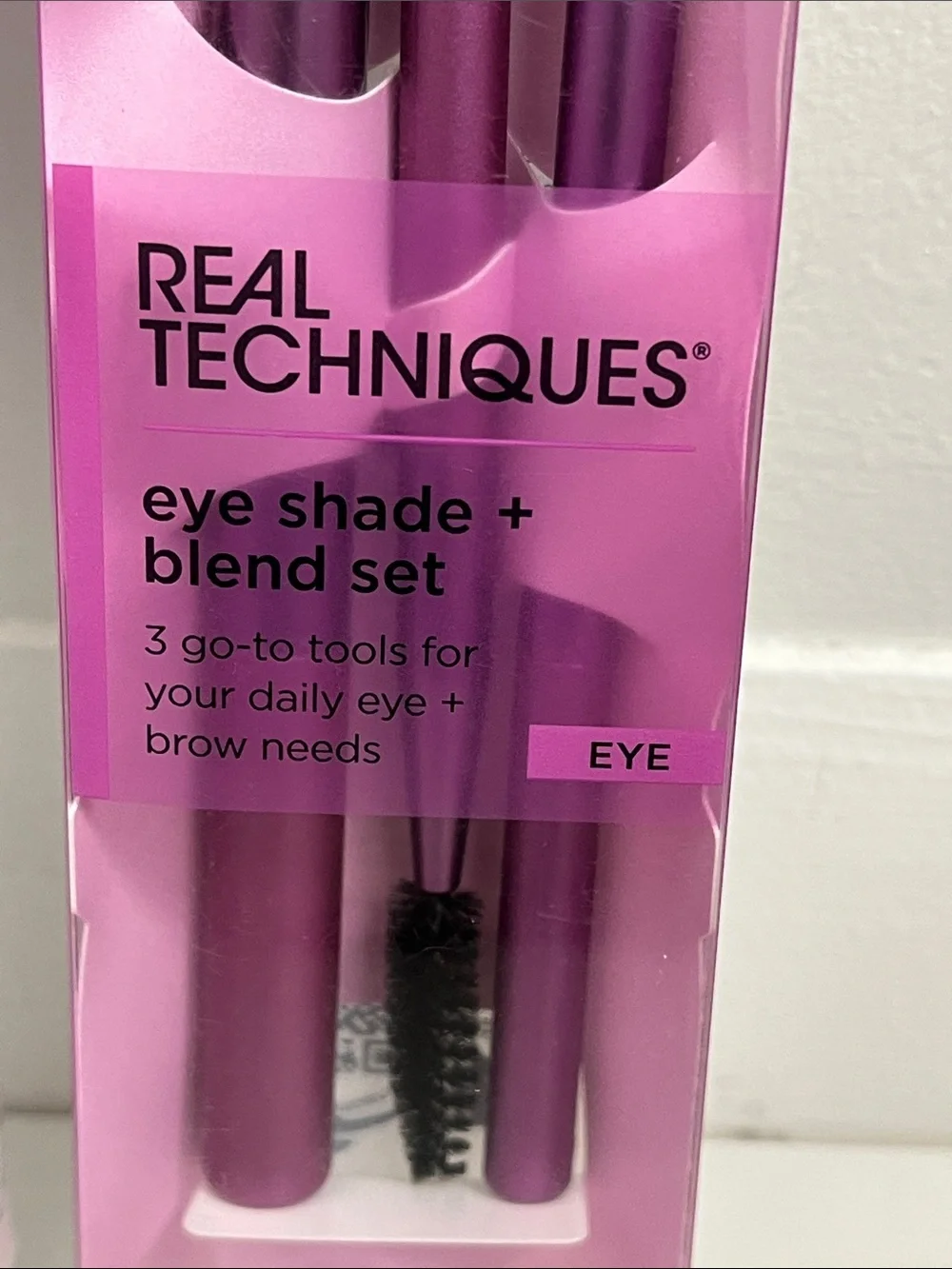 Real Techniques lot boxes