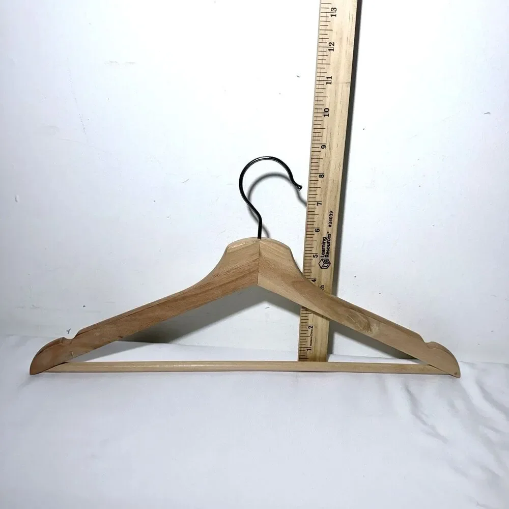 Unbranded natural maple
