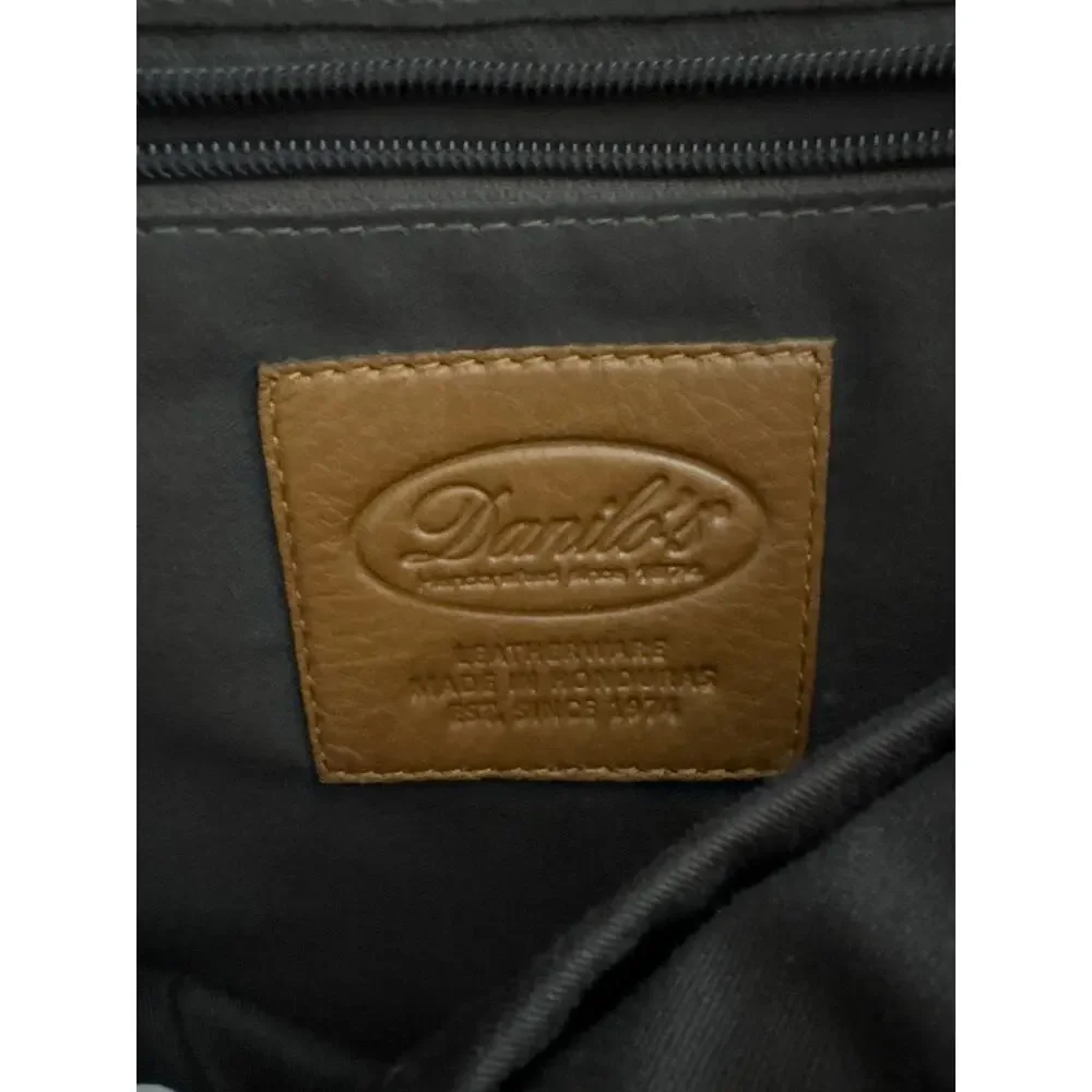 Danilos tablets earns satchel