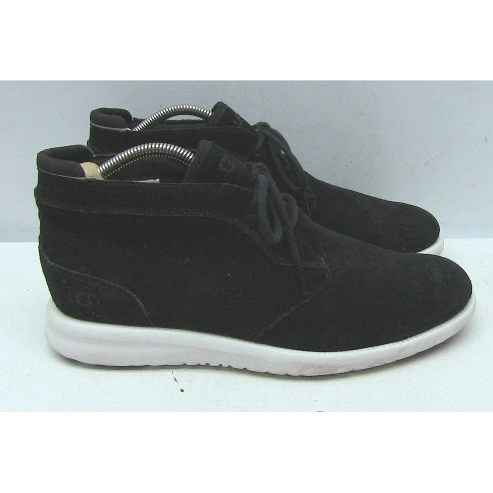 UGG step into