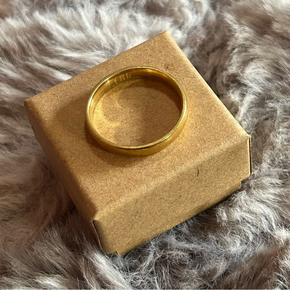 N/A men’s 18kt