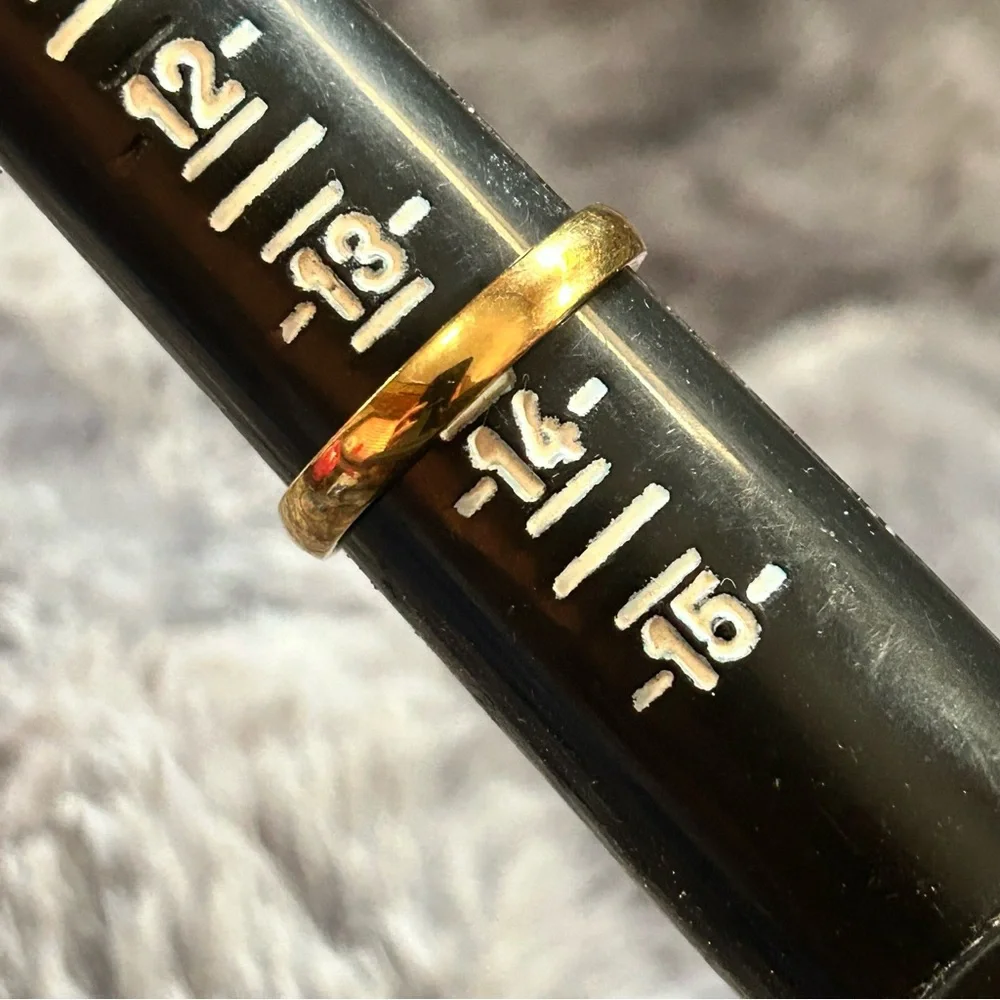 N/A men’s 18kt