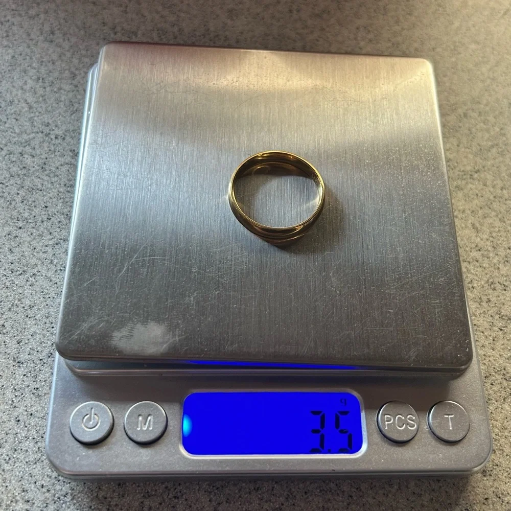 N/A men’s 18kt