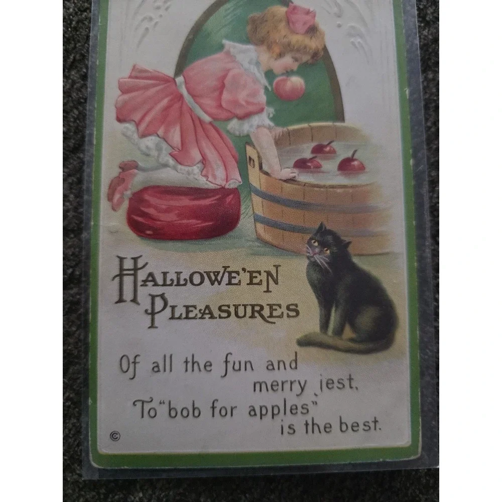 N/A antique halloween