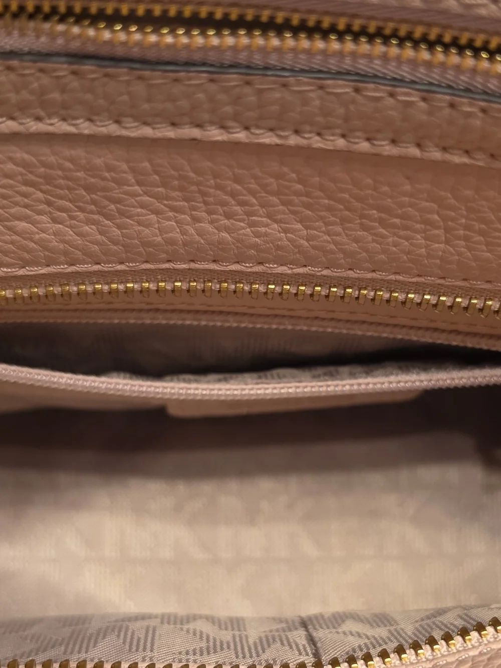 Michael Kors pebbled leather