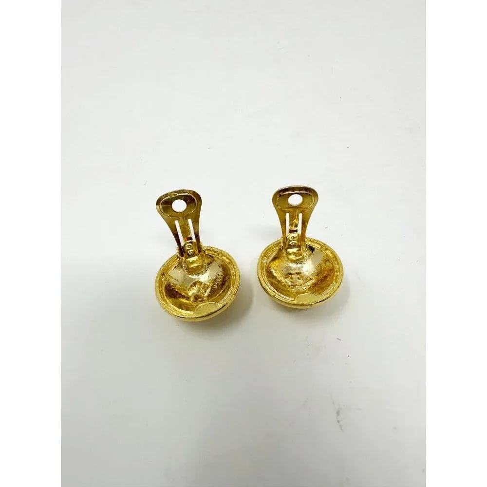 CHANEL pre owned
