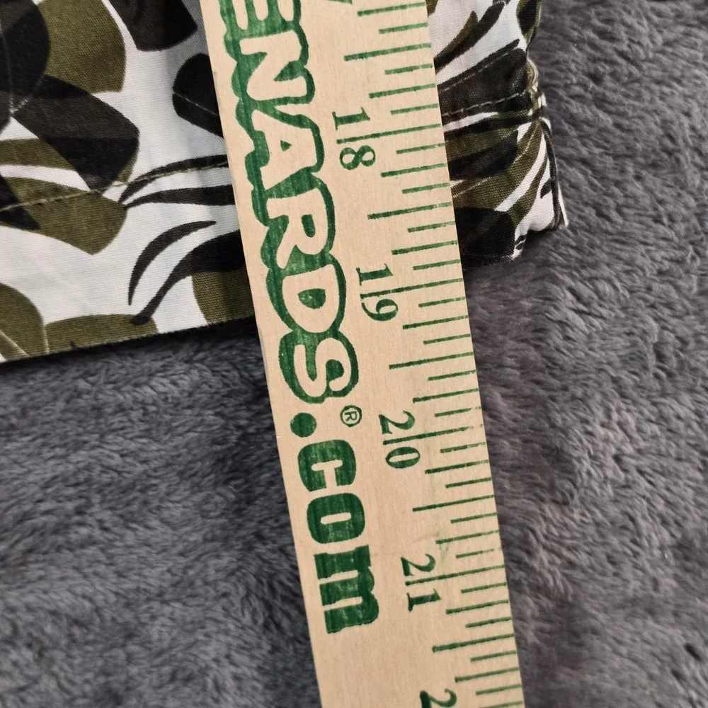 Banana Republic olive great functional
