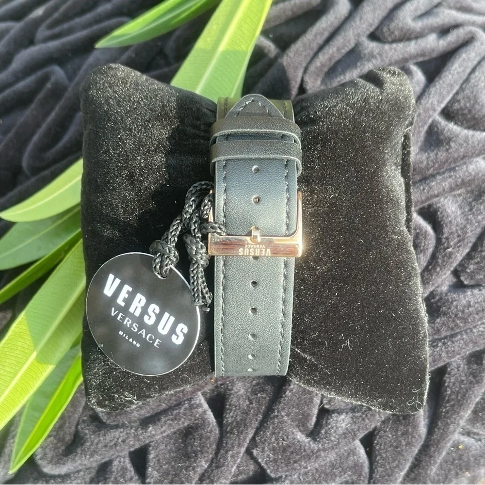 Versus Versace nwt authentic