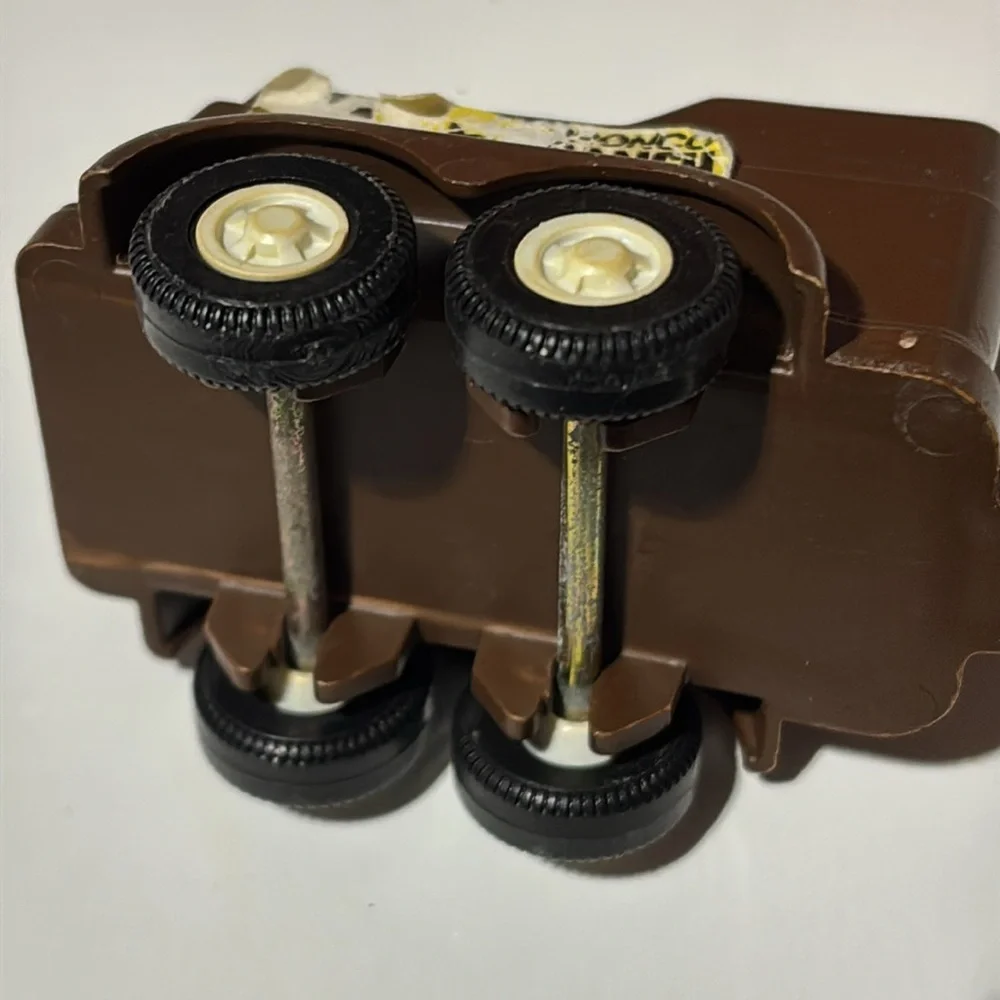 N/A vintage tootsietoy