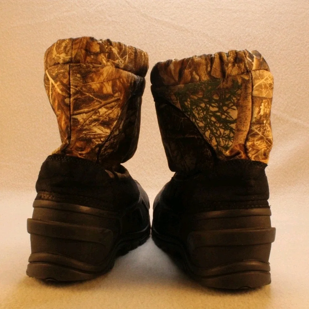 Itasca Youth 5 Realtree Camouflage Winter Snow Boots Waterproof Insulated