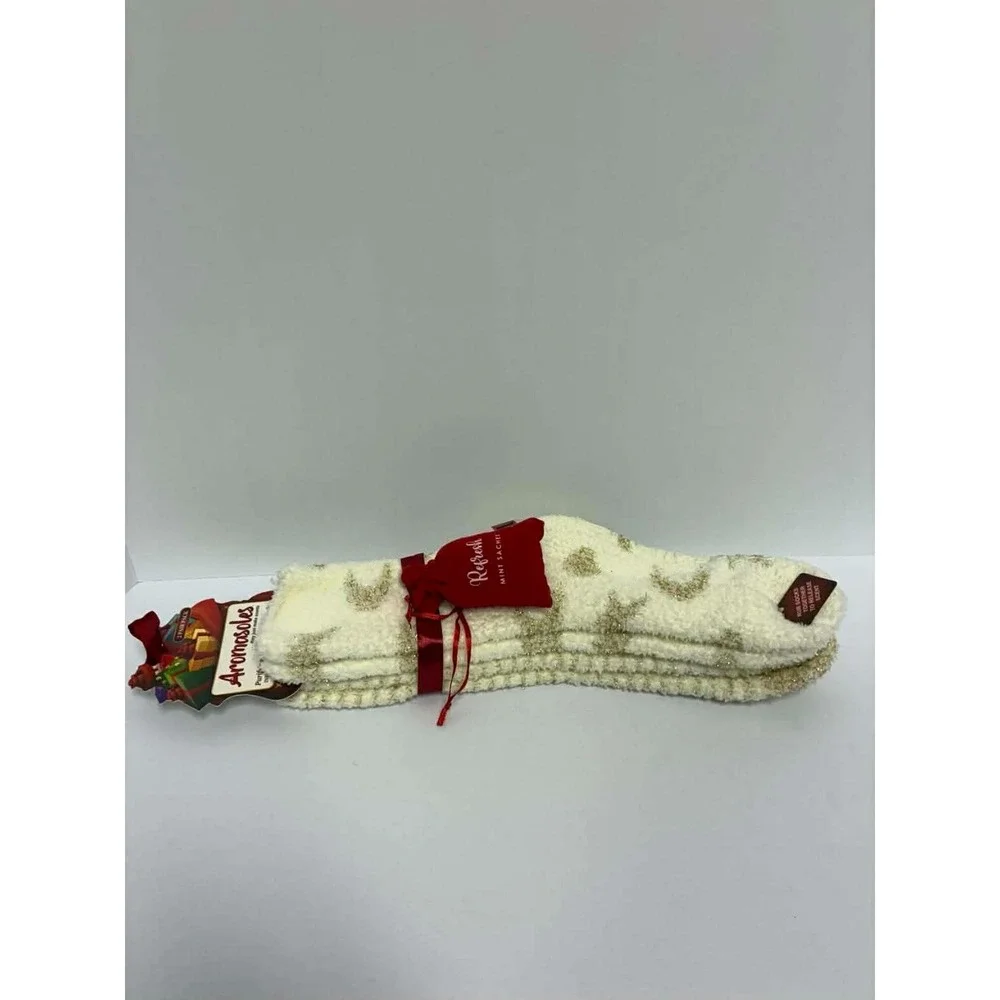 Aromasoles HOLIDAY 2 Pair Pack Infused With Mint & Shea Butter Socks One Size N