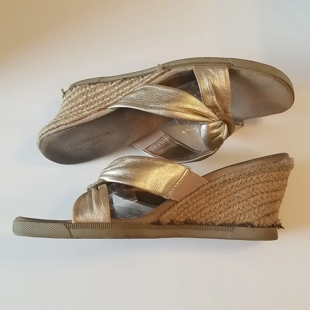 Liz Claiborne liz claiborne