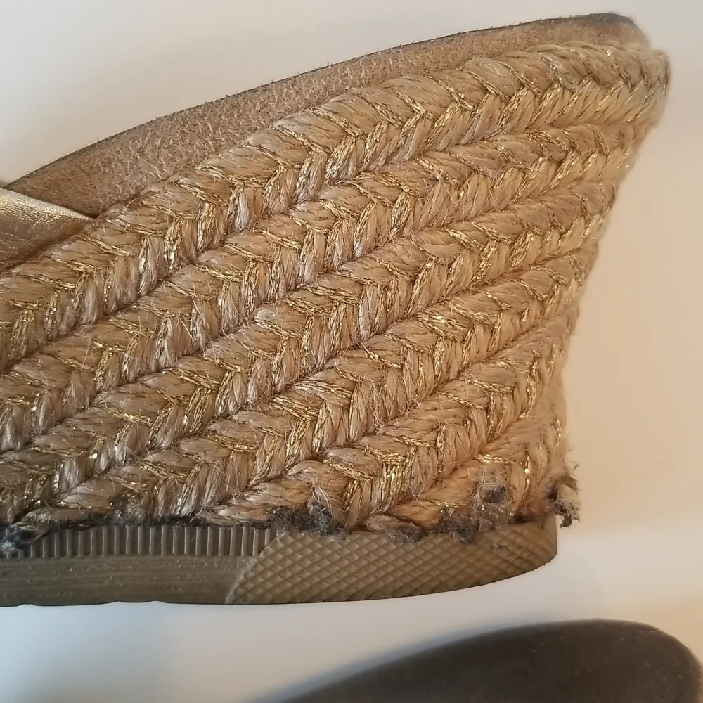 Liz Claiborne liz claiborne