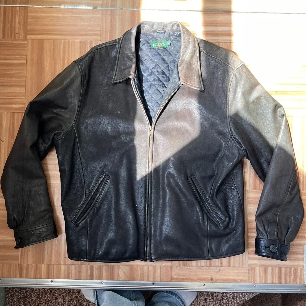 J. Crew tags pit minimalist
