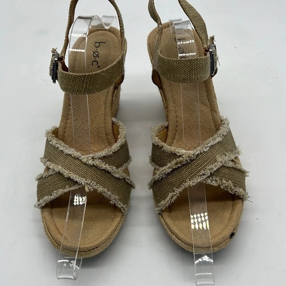 b.o.c  Espadrilles with Wedge Heel size 9