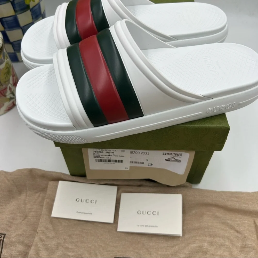 Gucci absolute brand