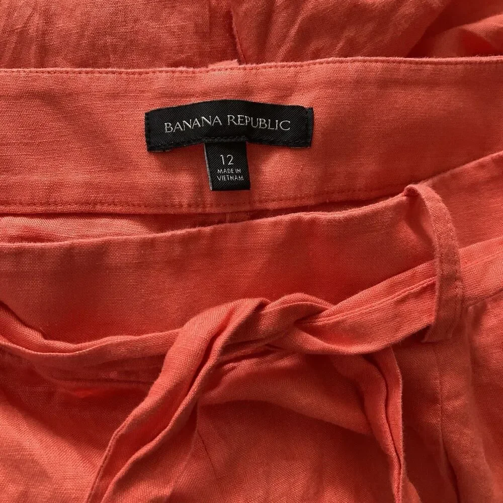 Banana Republic beautiful wide