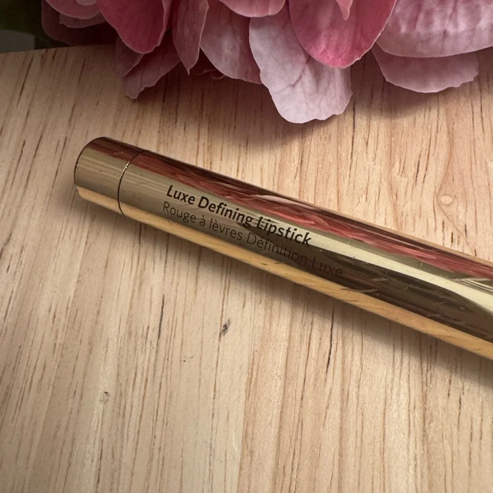 Bobbi Brown