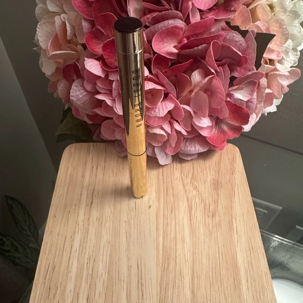 Bobbi Brown