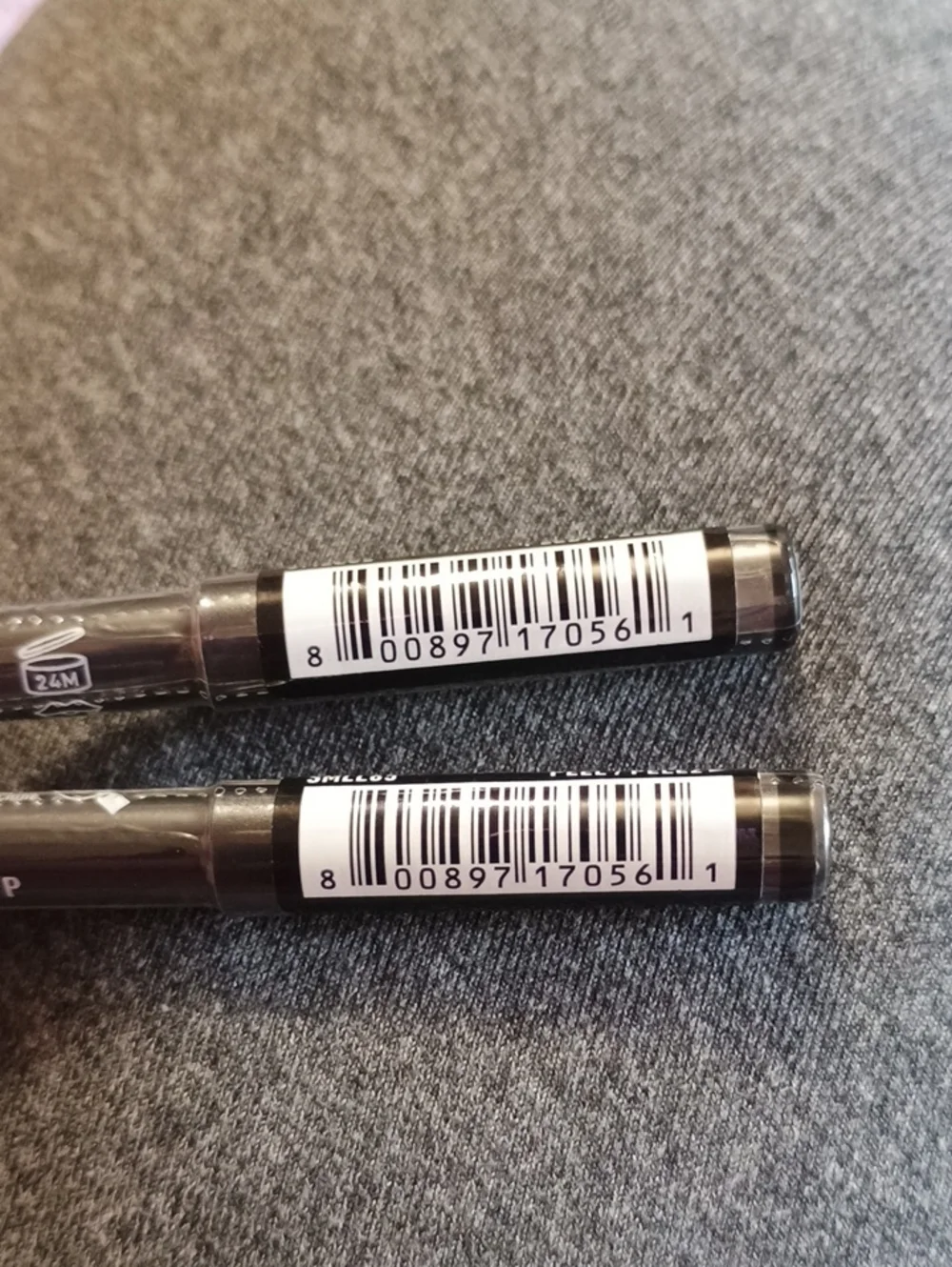 2 x NYX Suede Matte Lip Liner, STFU