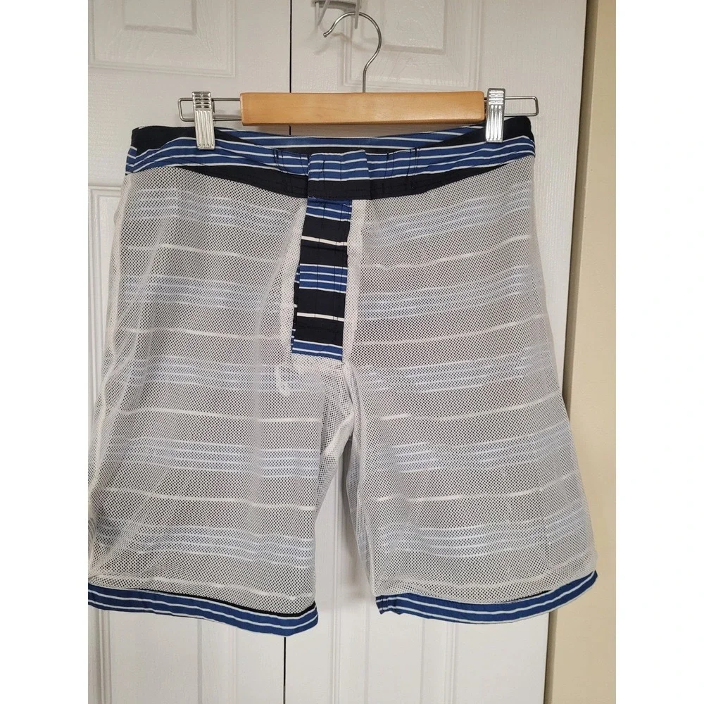 J. Crew dive into