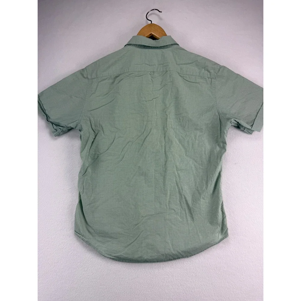 Banana Republic pictures shirt included