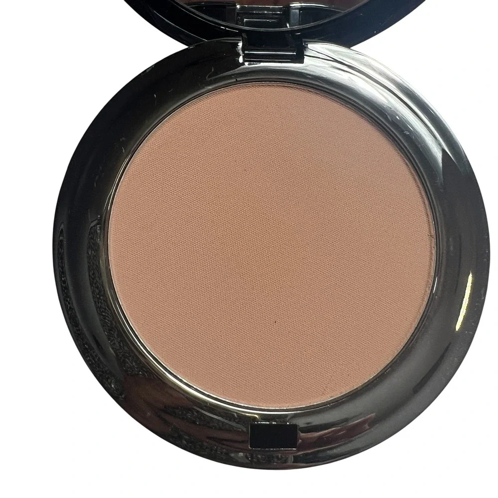 Amuse Professional Silk Pressed Powder‎ Med.Plus Medium 0.37oz KL228-5 New