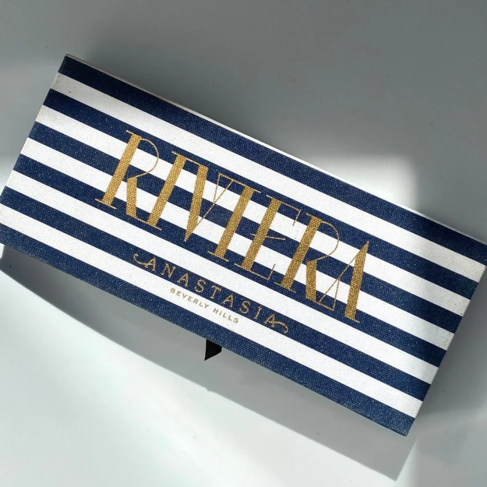 Anastasia Beverly Hills this gently