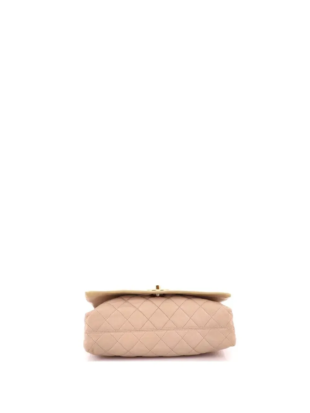 CHANEL elevate your