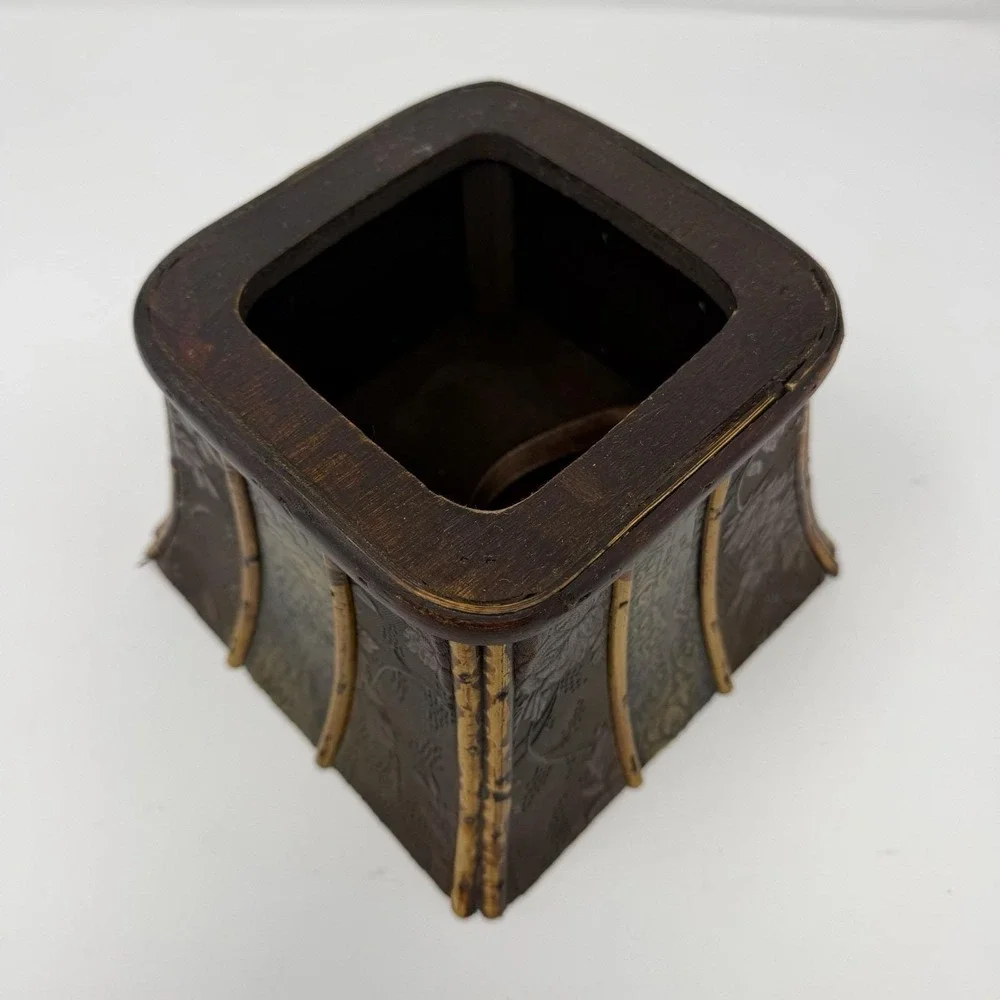 Wooden Ships please carefully