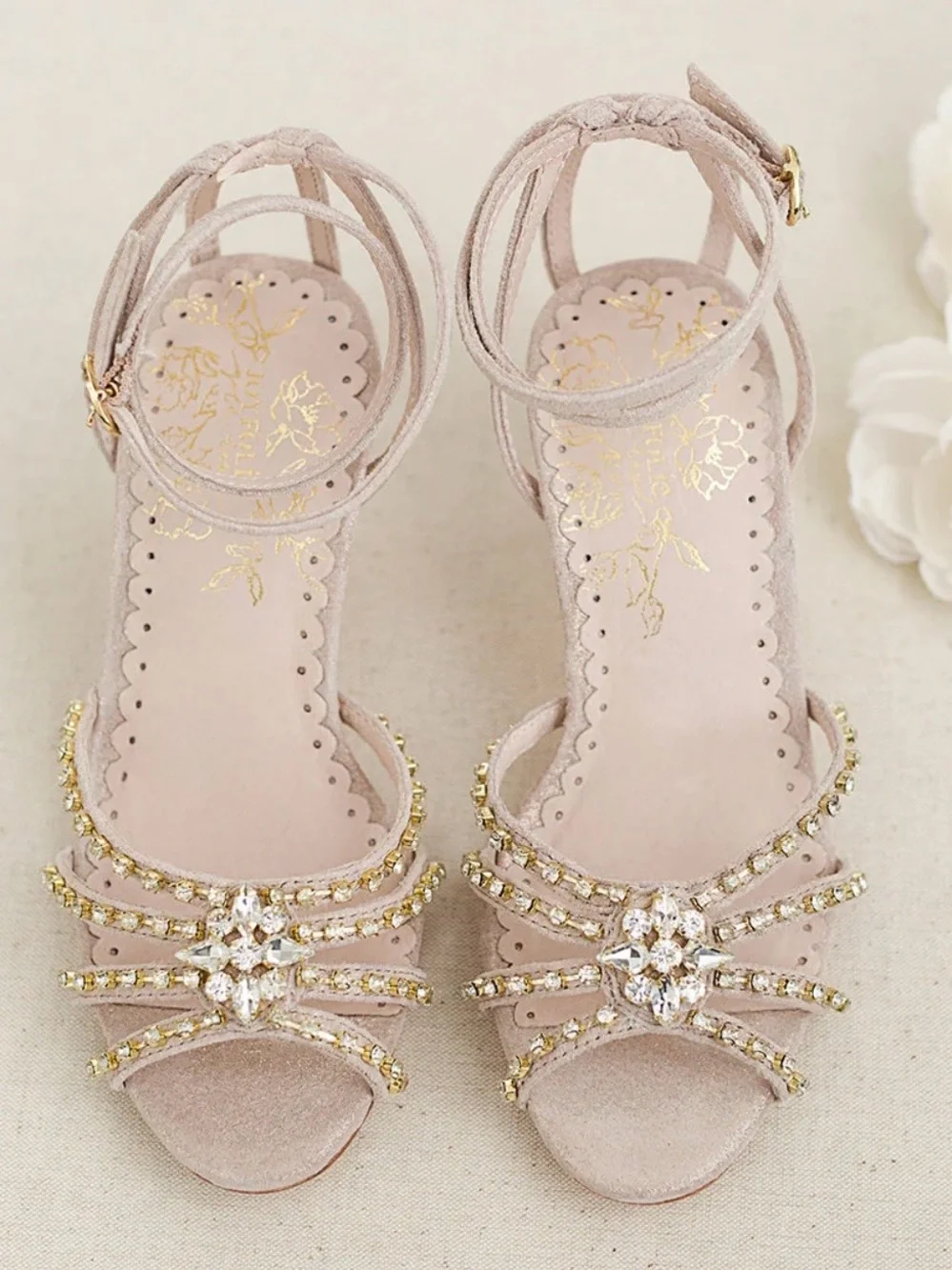 Joyfolie Maelyn Nude Blush Size 3Y Leather Rhinestone Kitten Heel Sandals NEW