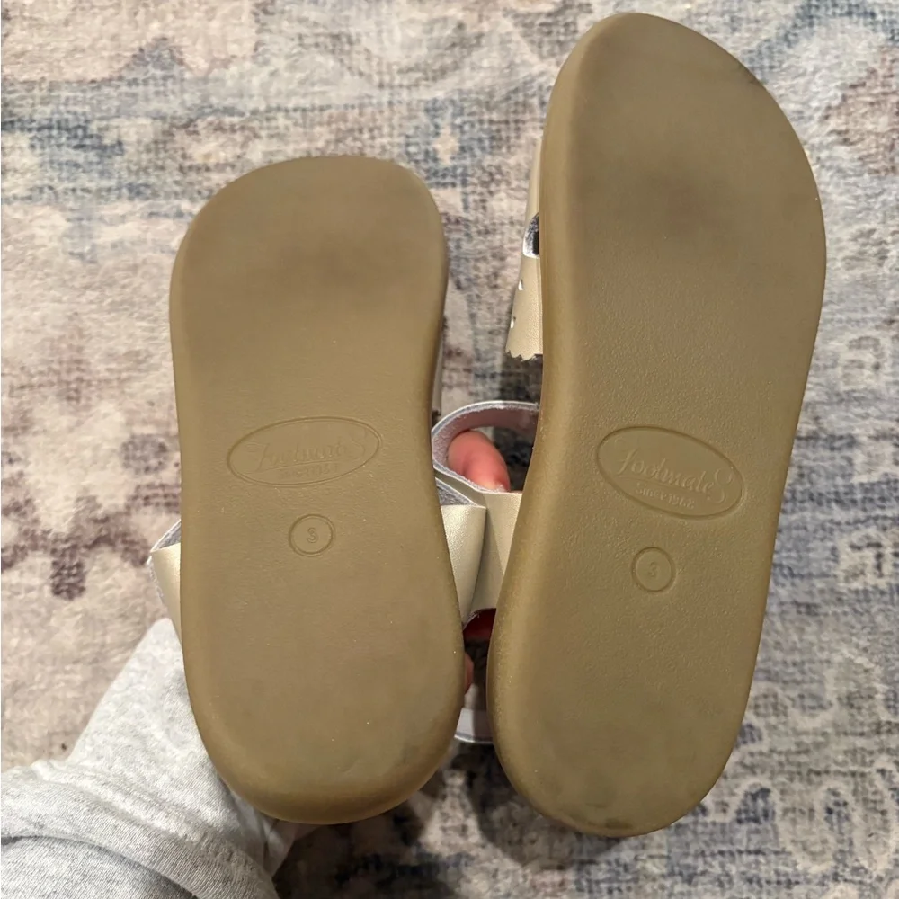 FootMates excellent silver