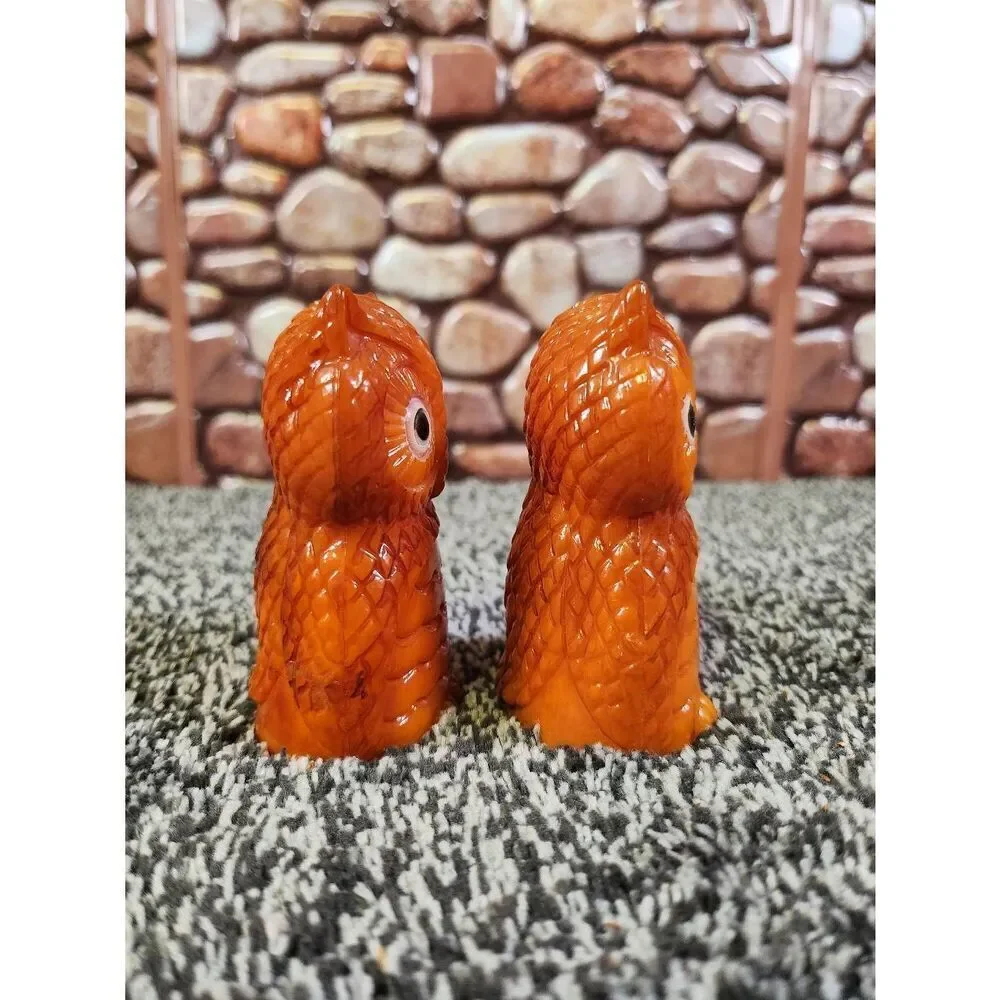 Vintage Retro Plastic WINKING OWLS Salt And Pepper Shaker