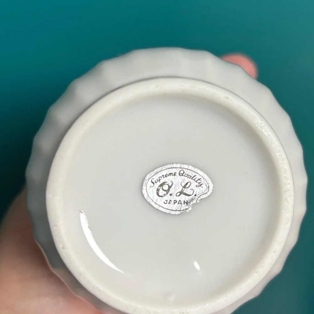 Supreme White Ceramic Base Cream and Sugar Set Vintage