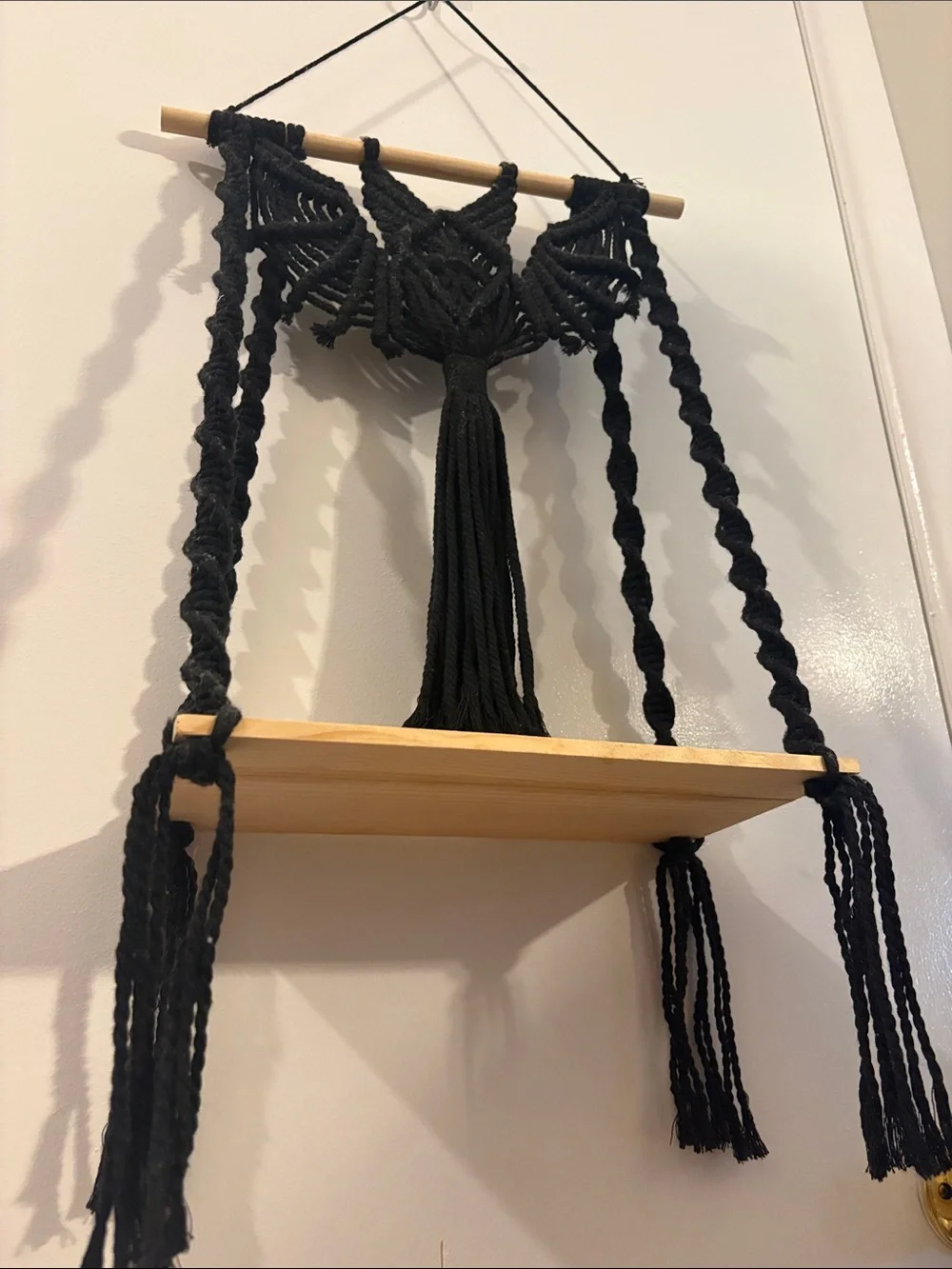 N/A stylish black