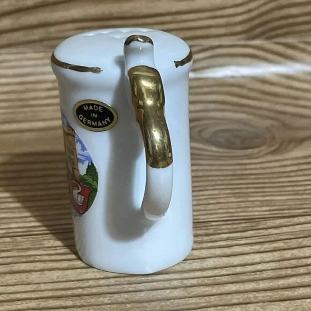 Vintage Mini Beer Stein Salt & Pepper Shakers Made In Germany Neuschwanstein‎