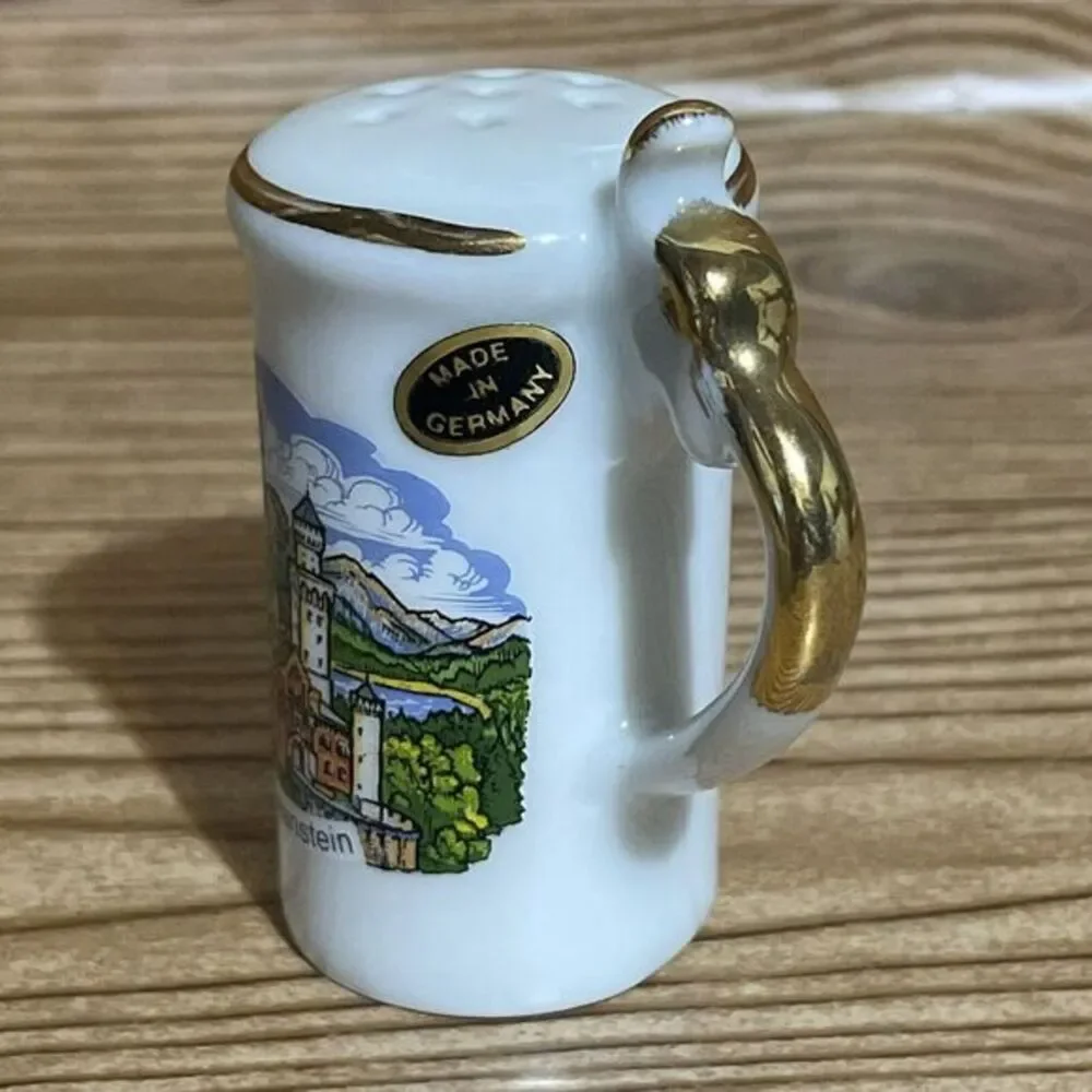 Vintage Mini Beer Stein Salt & Pepper Shakers Made In Germany Neuschwanstein‎