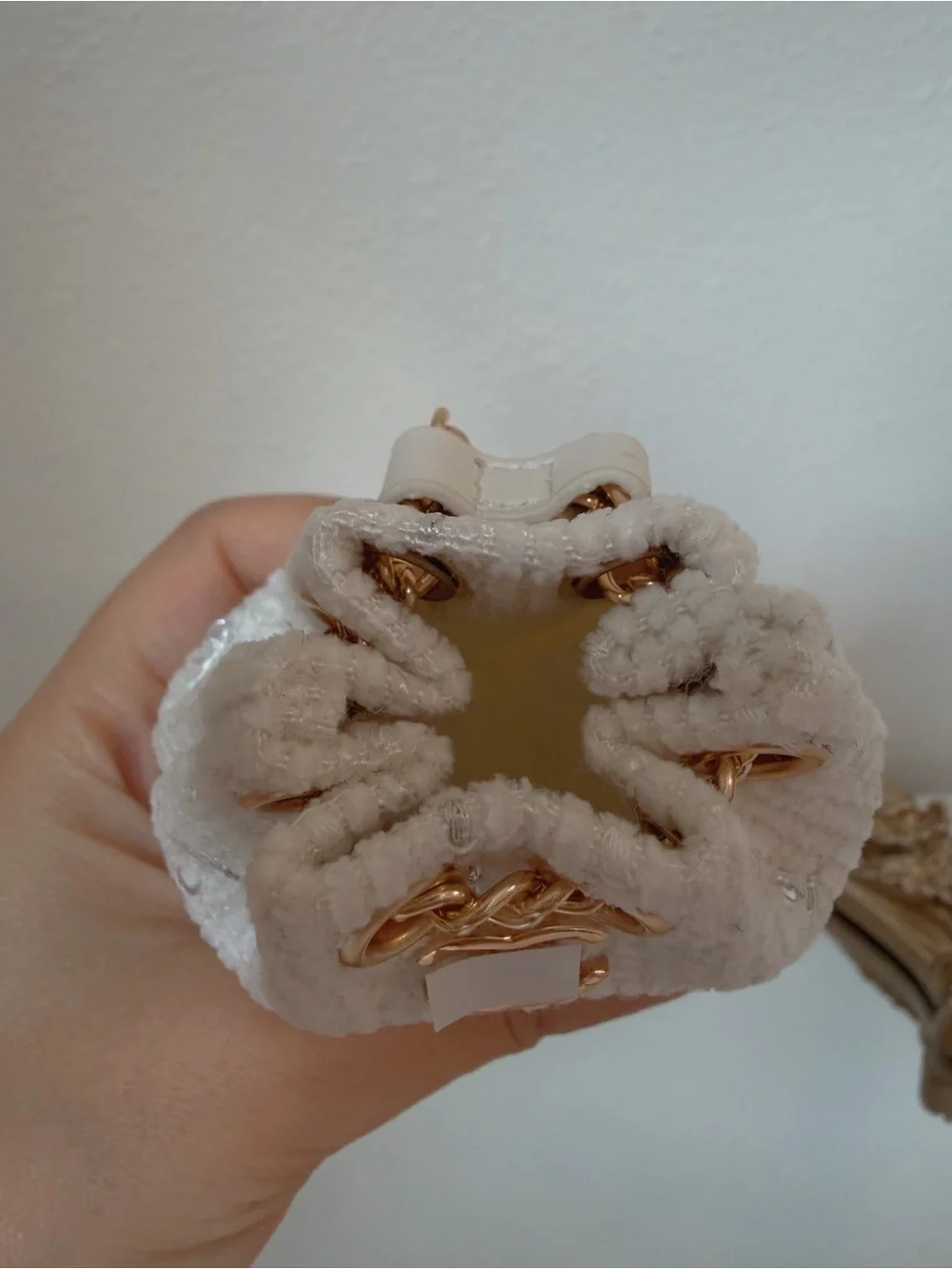 N/A hardware earbuds bag
