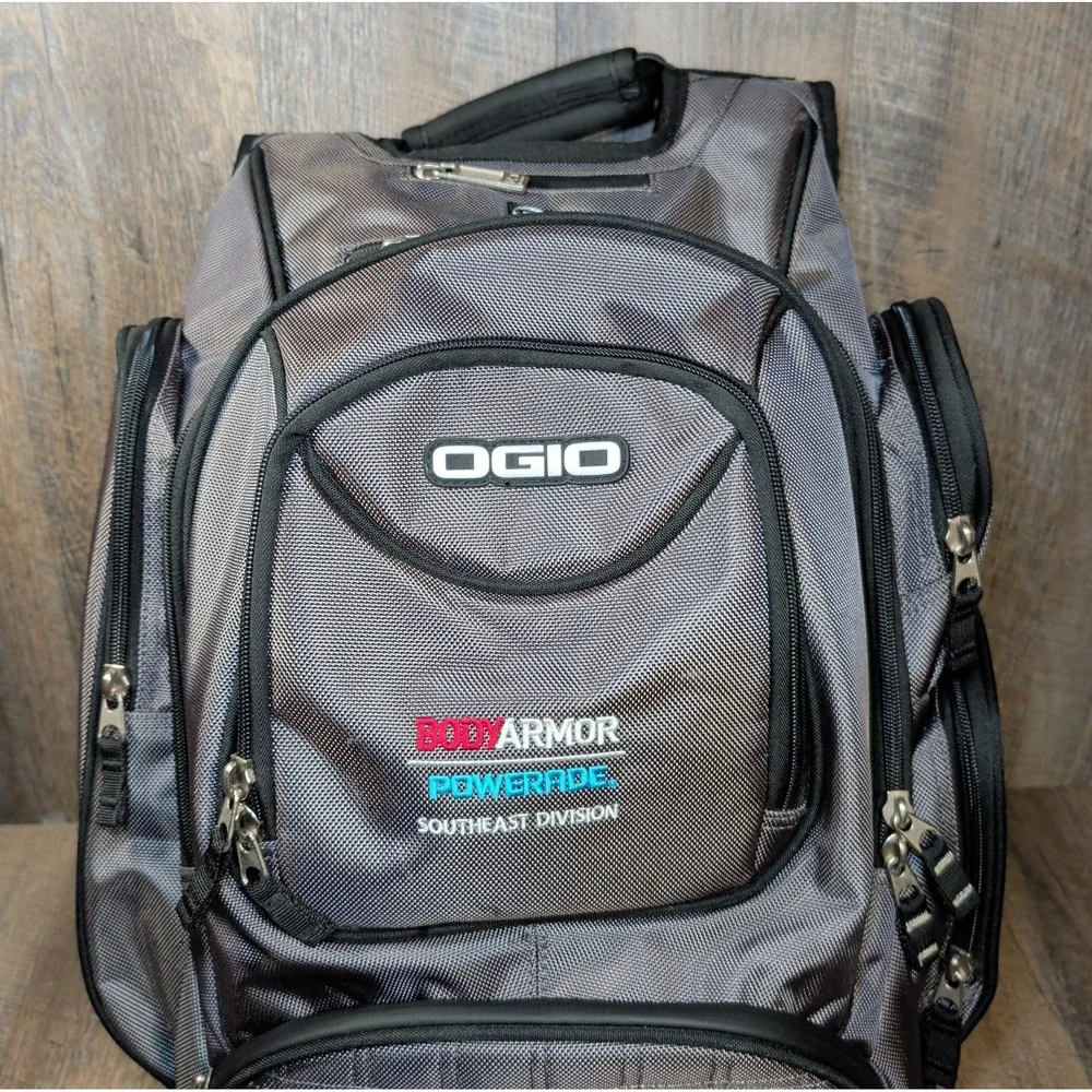 OGIO metro tech