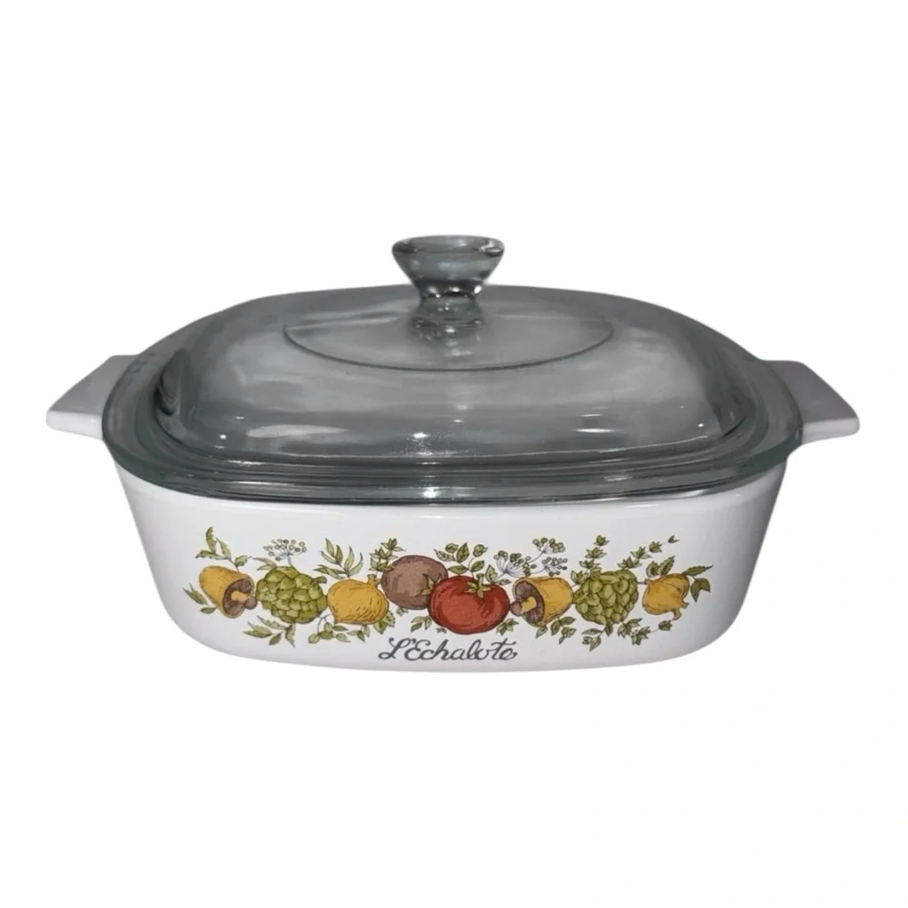 Corningware glossy kitchen