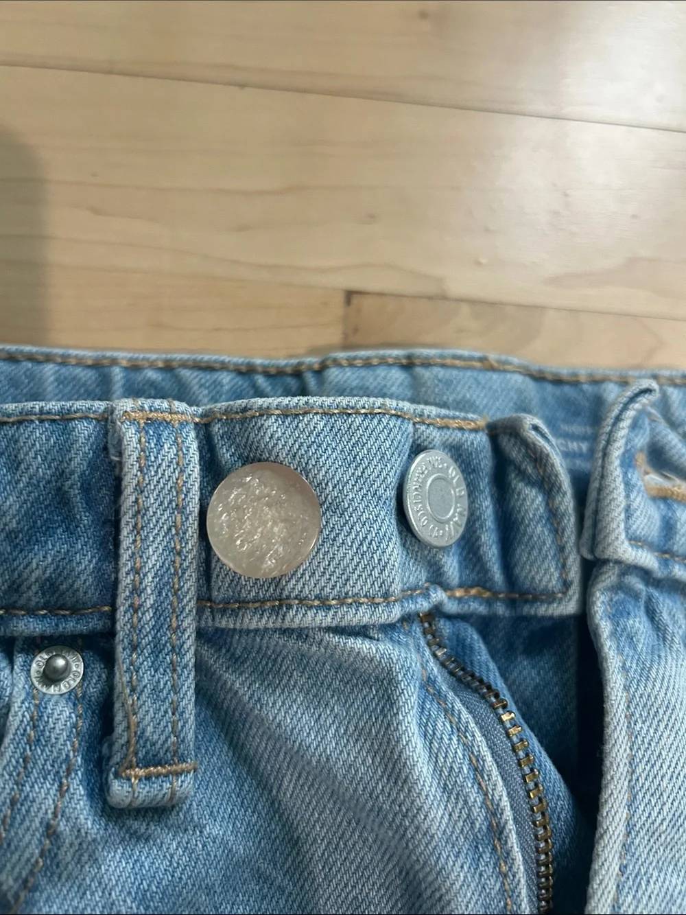 Old Navy High Rise Slouchy Straight Ripped Jeans