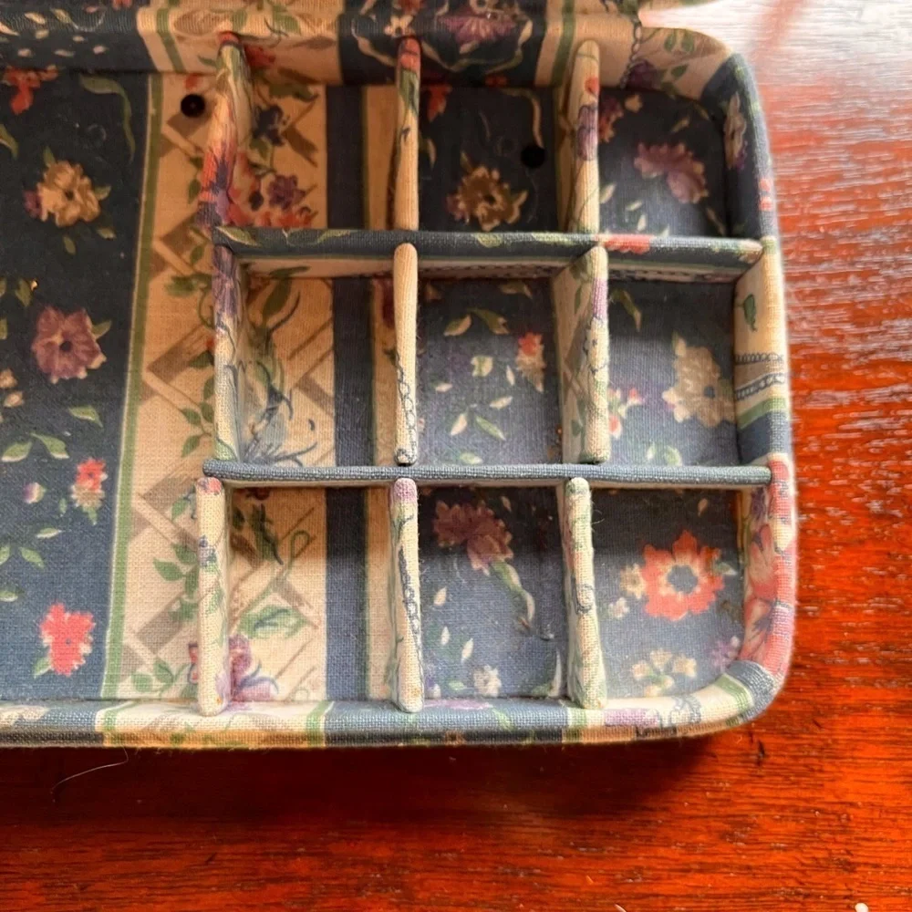 N/A vintage jewelry