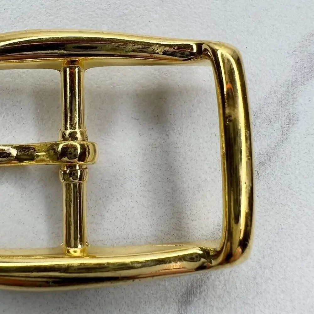 Vintage Gold Tone Simple Basic Belt Buckle for up to 1 Inch Belt