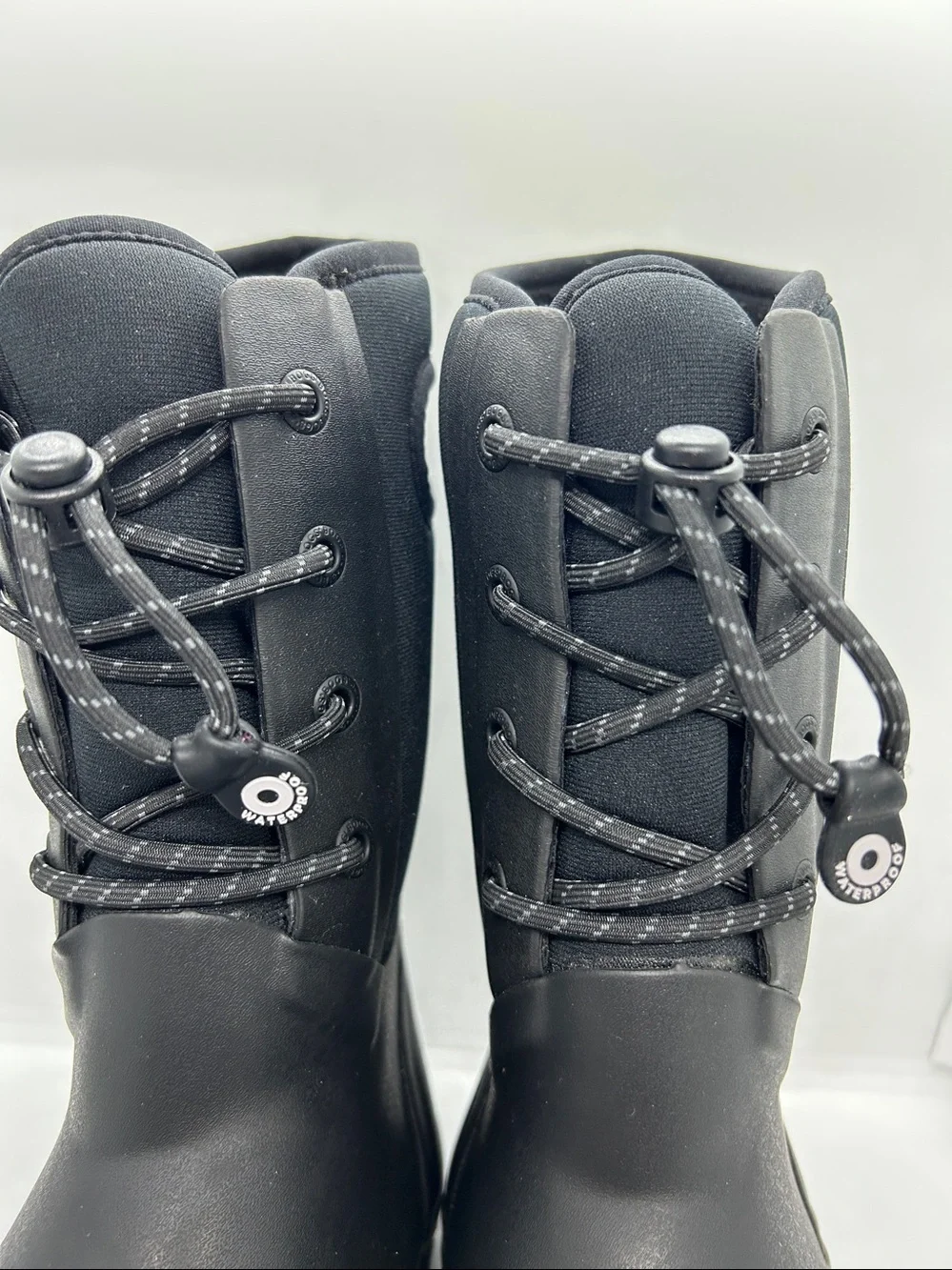 Children's Bogs Arcata Waterproof Lace Up Boot Black Rubber/Nylon Jersey  Size 3