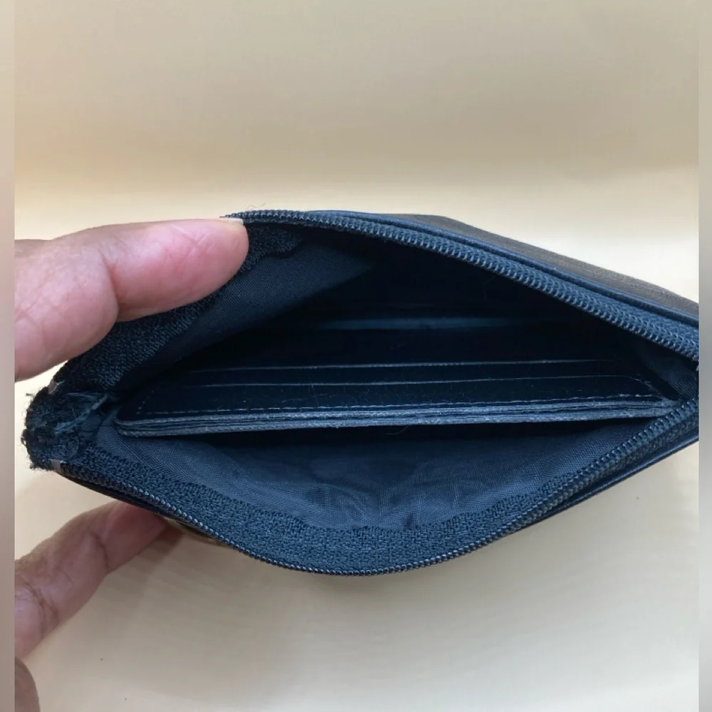Rolfs black cowhide